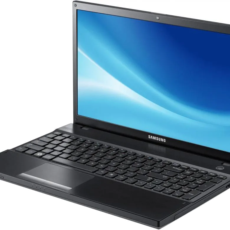 Замена крышки ноутбука Samsung 305V5A-S08