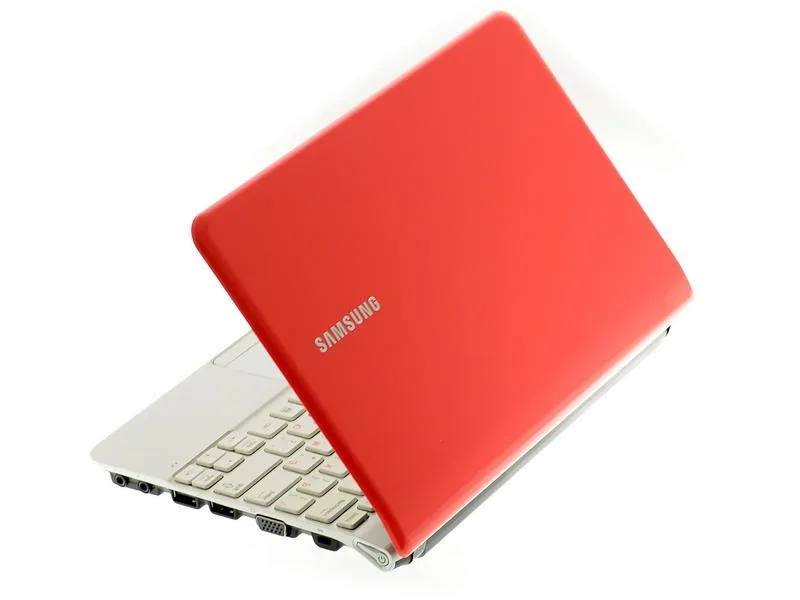 Замена крышки ноутбука Samsung NC110-A05