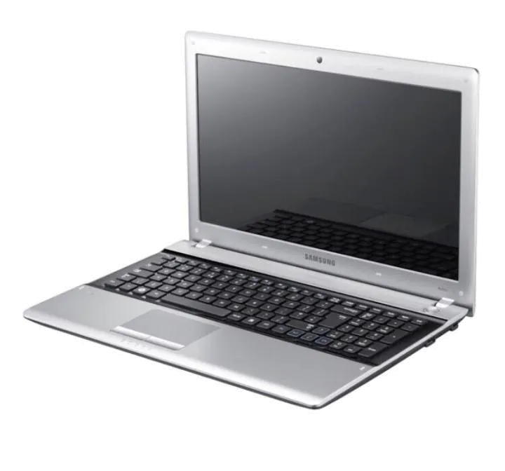 Замена крышки ноутбука Samsung RV511-S06